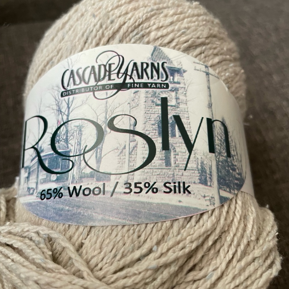 350 m Cream Wool/Silk Yarn by Cascade